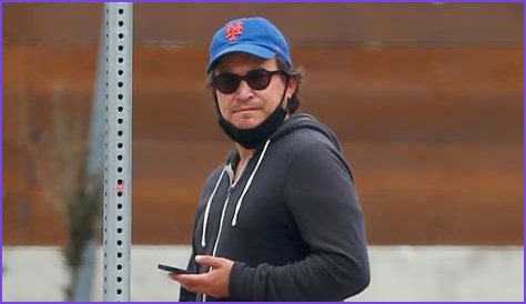 Jonathan Taylor Thomas Looks Unrecognizable in Rare New Photos